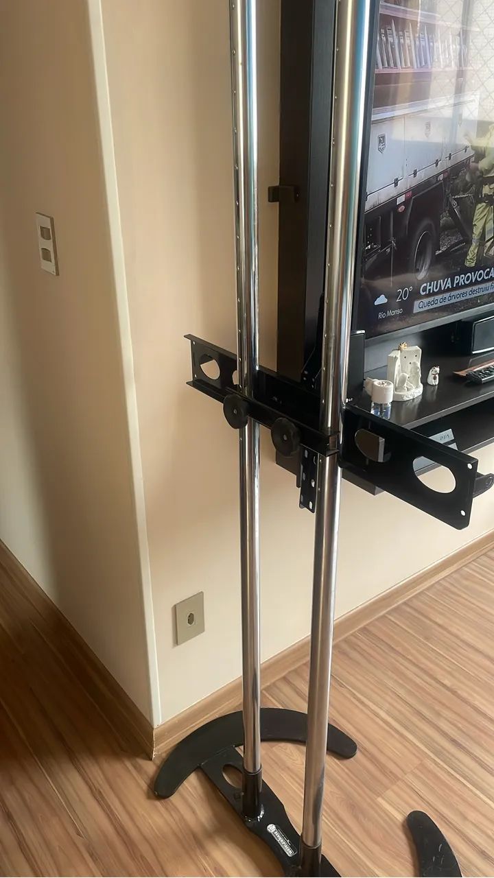 Suporte para TV em INOX - Foto 2