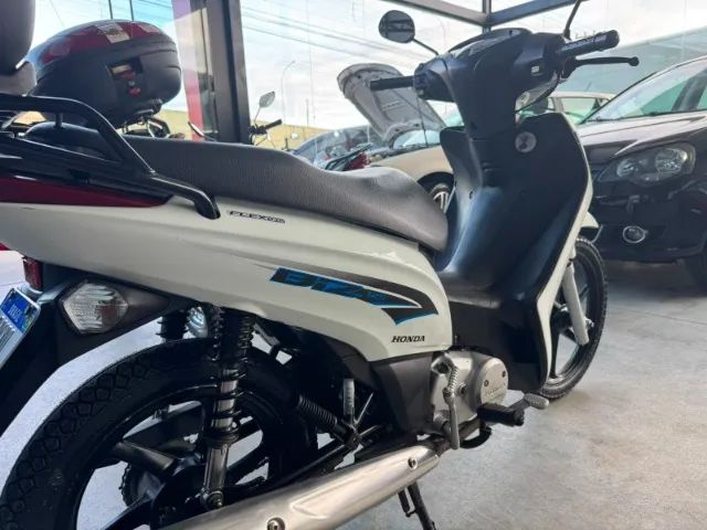 Biz 125 EX flex com baú - Foto 4