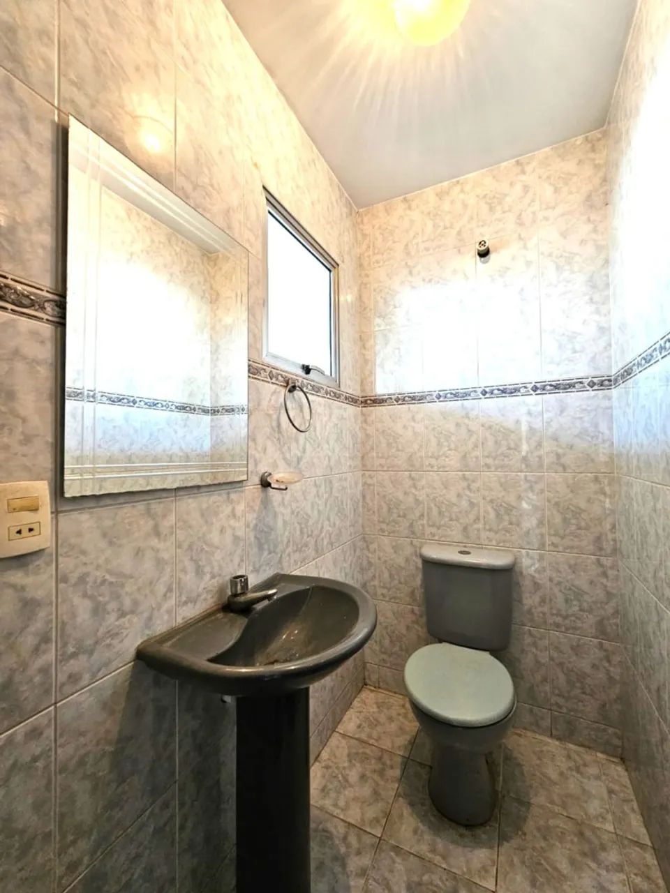 Sobrado com 3 quartos para alugar por R$ 3000.00, 100.43 m2 - HAUER - CURITIBA/PR - Foto 5