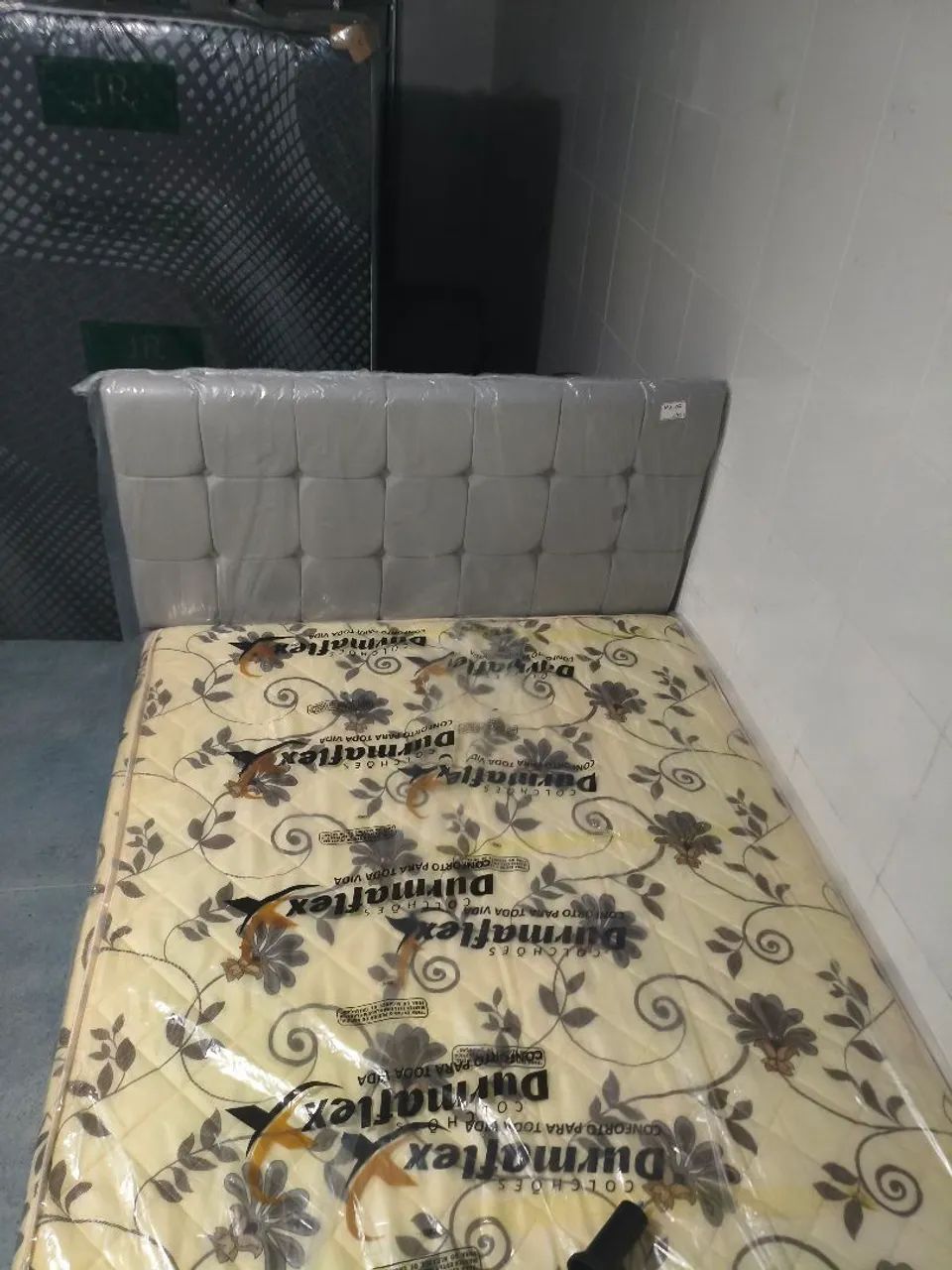 Cama box Alta casal com 5cm de espuma  - Foto 2