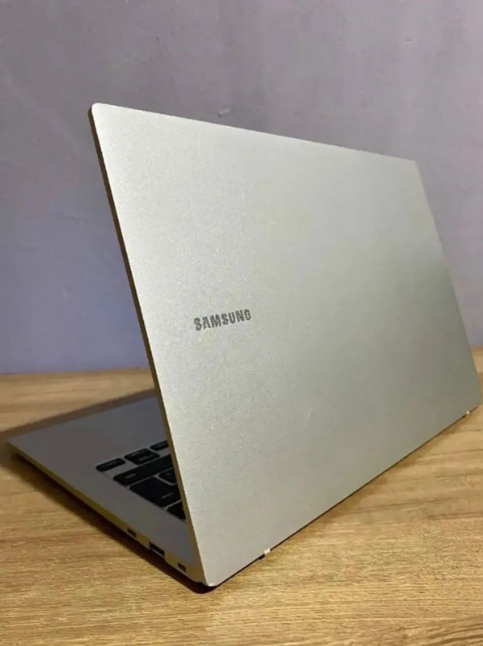 Notebook Samsung 14 Polegadas com Windows 11 e SSD - Foto 2
