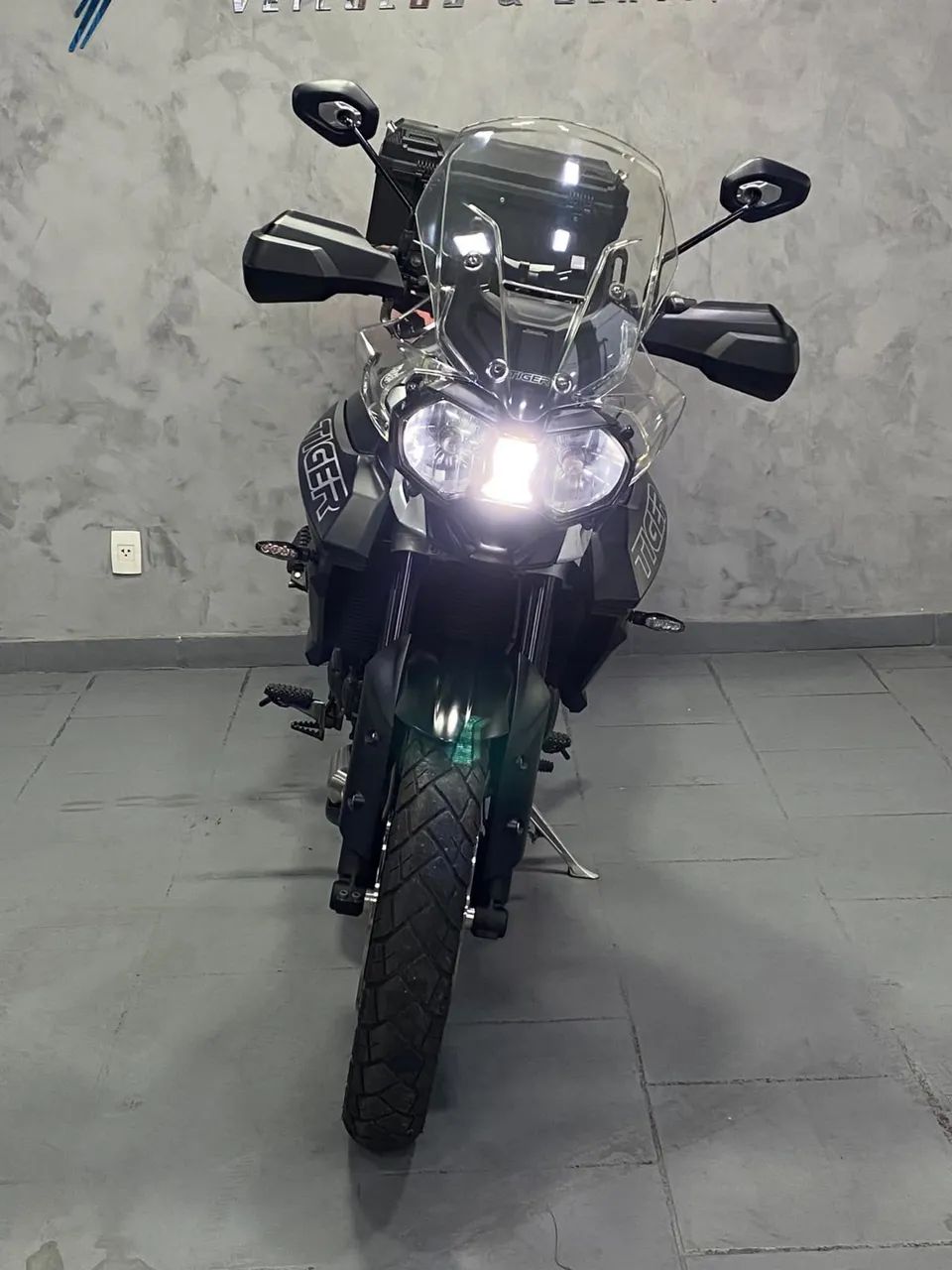 Triumph Tiger 800 XRX - Foto 4