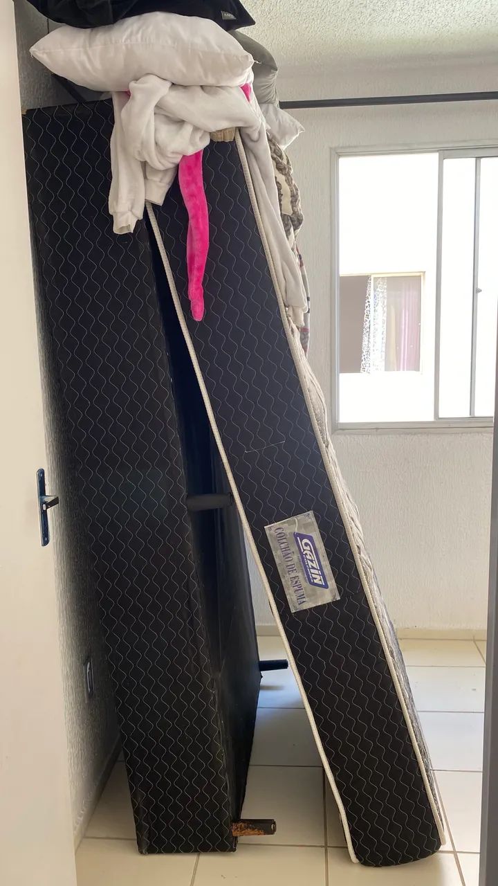 Cama solteirão 