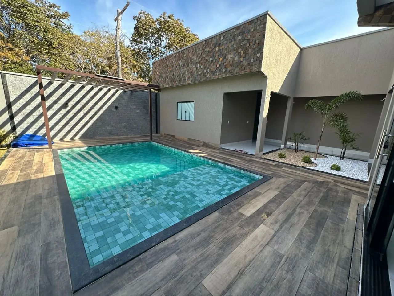 CASA EM ARUANÃ-GO / 06 SUÍTES - PRÓXIMO AO SESI - Foto 3
