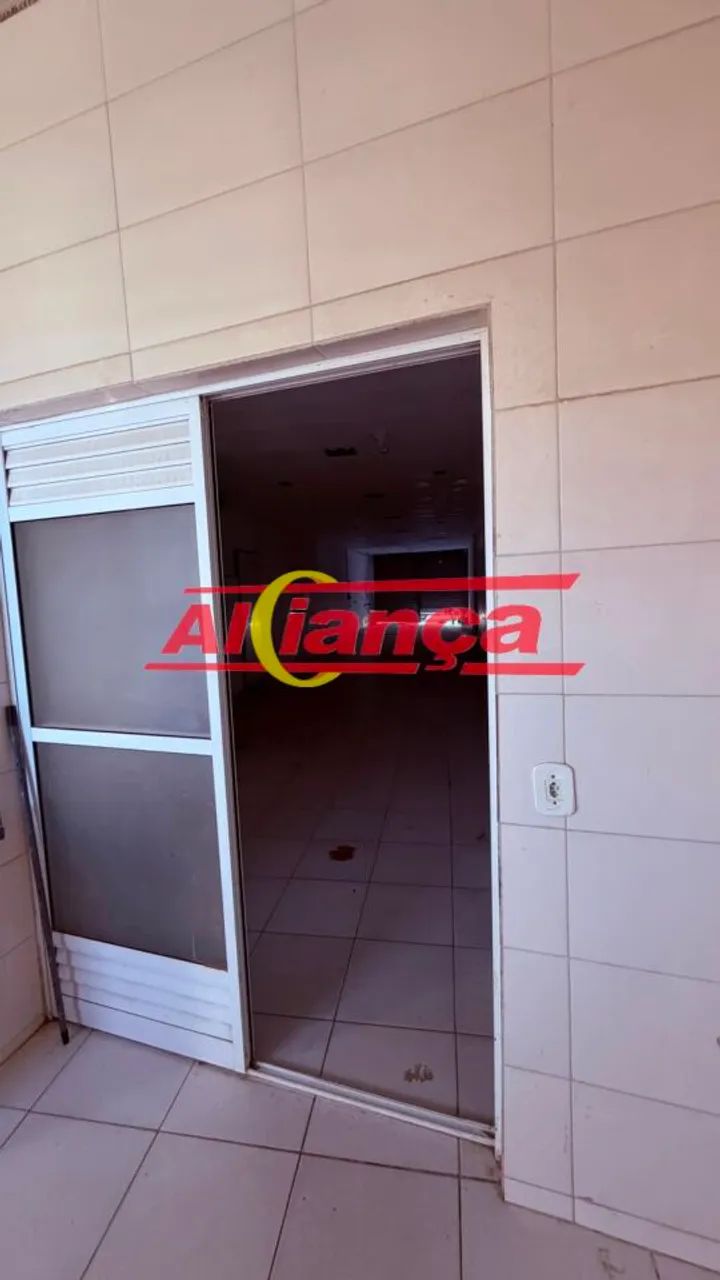 Salão comercial à locação com 100m², no Taboão - Guarulhos/SP - Foto 4