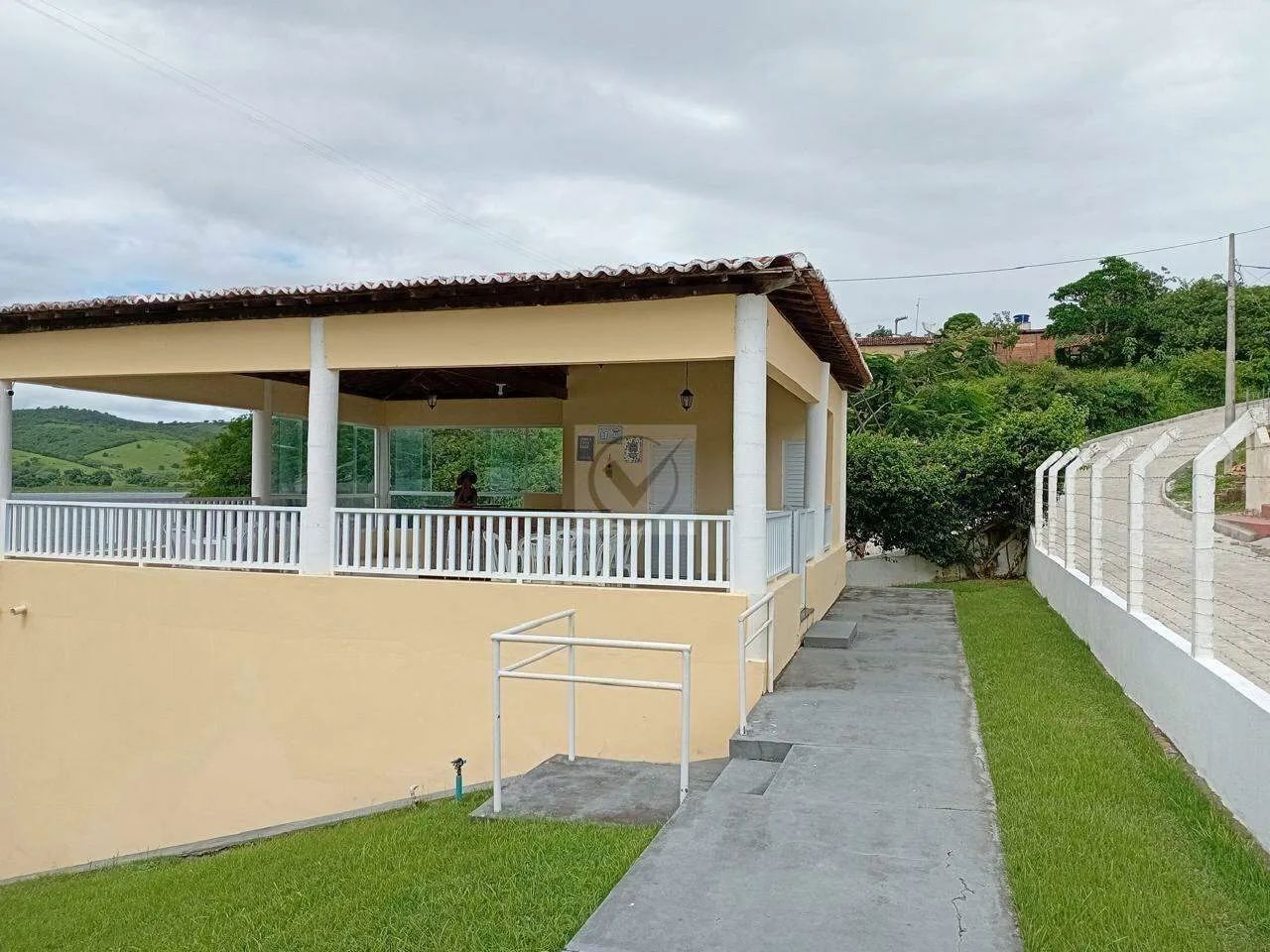 Sitio/Chácara aluguel, energia solar, 9 quartos, 1 suíte, 20 vagas, centro - Foto 5