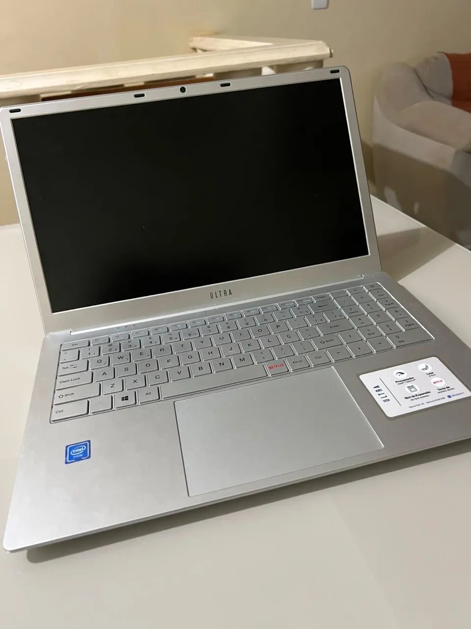 VENDO NOTEBOOK ULTRA 650 - Foto 2