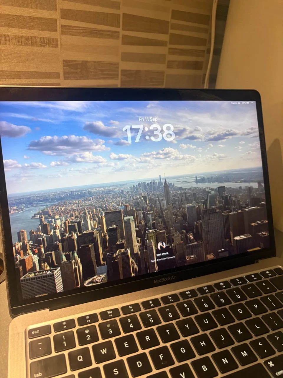 Mac Book Air M1