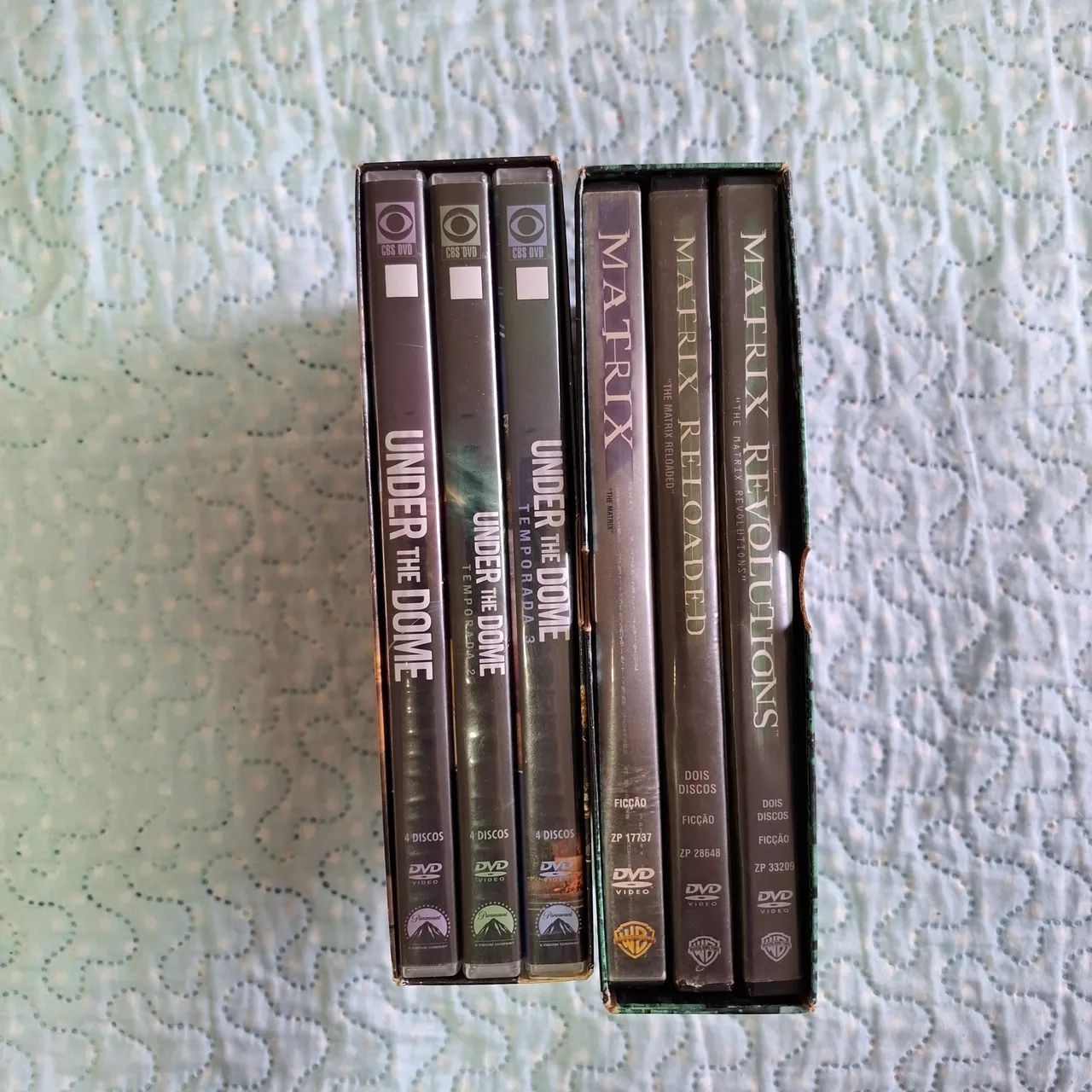 Matriz e Under the Dome em DVD - 55 reais (ler descrição) - Foto 2