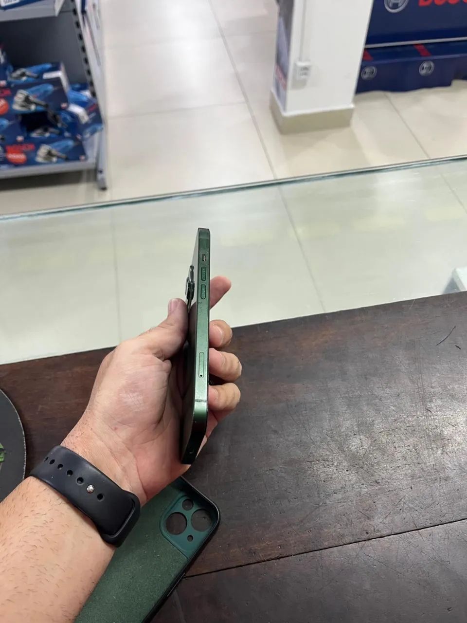 Troco iPhone 13 em 14 com volta minha 