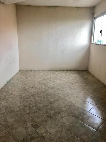 Casa 3/4 grande bastante arejada localização excelente - Foto 4