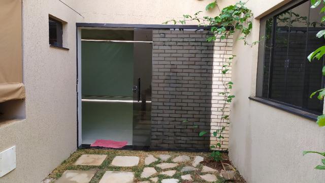 Linda casa, cond fechado, Vicente Pires, Rua 8, churrasq, piscina aquecida, 4qts, 4ban - Foto 17