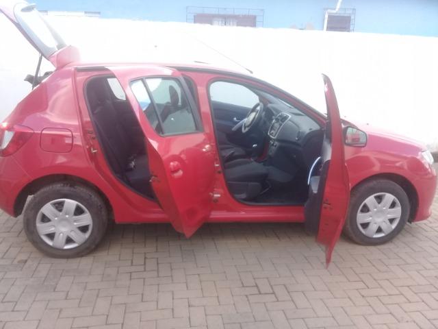 Sandero Expression 1.0 16v 2016 financiado - Foto 3