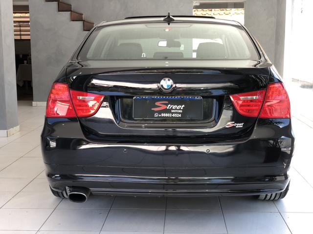 BMW 320i 2011 Top + All black , sem detalhes - Foto 5