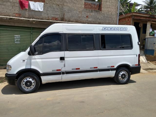 Renault Master vendo ou troco por pick up .