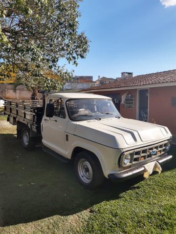Caminhonete A10 ano 82