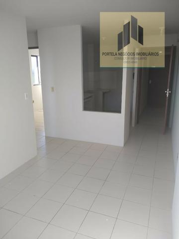Apto no Alto da Jacarecica, 2 quartos, bairro centralizado - Foto 10