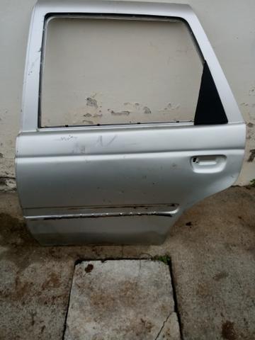 Porta traseira esquerda scort europeu