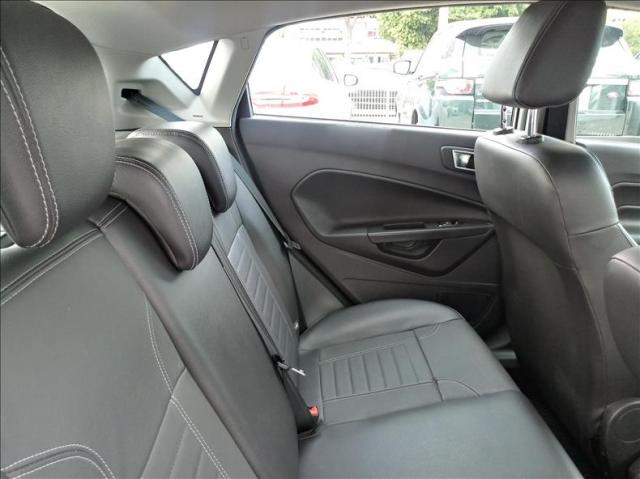 Ford Fiesta 1.0 Ecoboost Titanium Hatch 12v - Foto 8