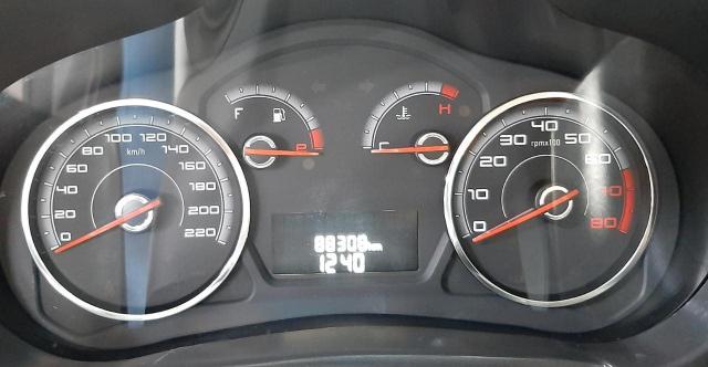GRAND SIENA 2013/2014 1.4 MPI ATTRACTIVE 8V FLEX 4P MANUAL - Foto 5
