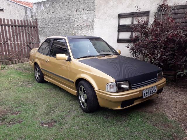Verona Dourado 1.6 em perfeito estado - Foto 4