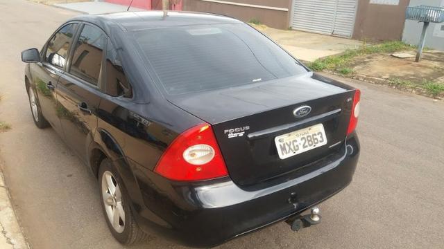 Ford Focus Sedan Titânio 2.0 Flex 2010 - Automático! - Foto 6