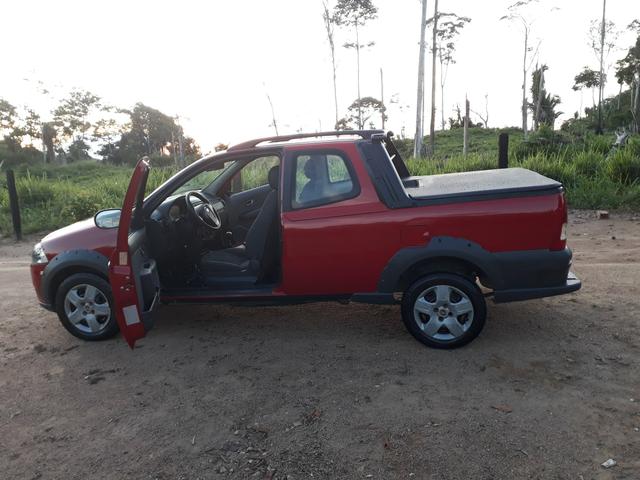 Fiat Strada gabinado 2013/2013