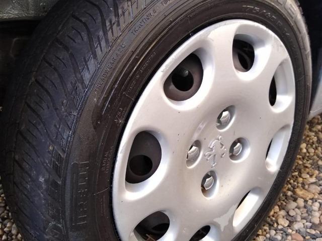 Peugeot 206 / ano 2008 - Foto 6