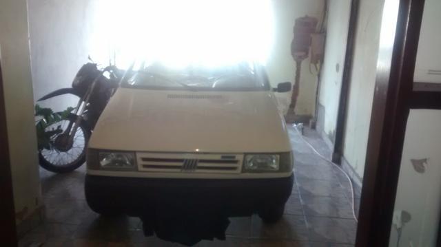 Vende se uno