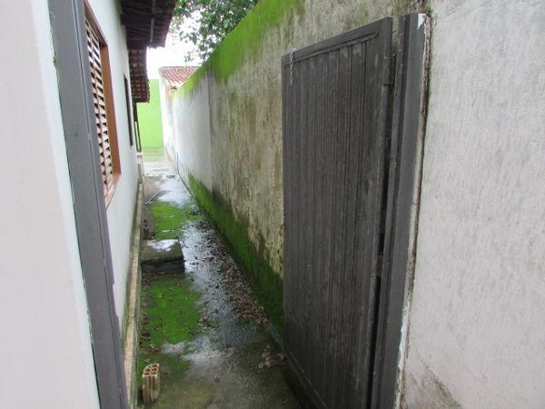 Casa com 3 quartos - Bairro Jardim Planalto em Goiânia - Foto 14