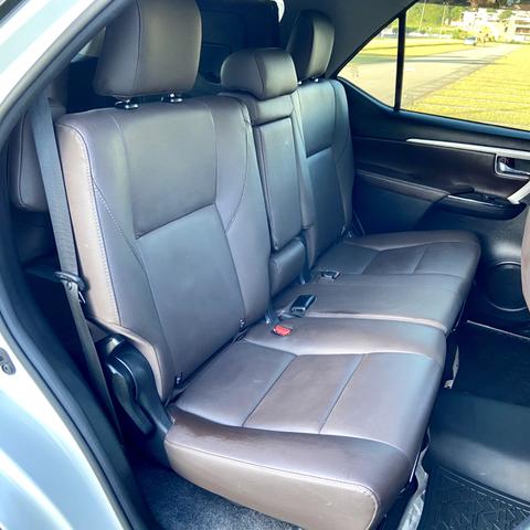 Hilux Sw4 2.8 Srx Diesel 4x4 7 Lugares - 2018 - Foto 8