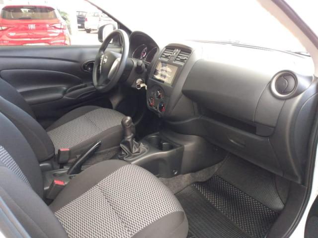 NISSAN VERSA 1.6 S MT - Foto 6