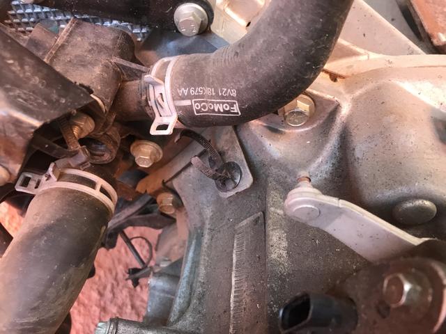 Válvula termostatica d?água ford new Fiesta 2016 com