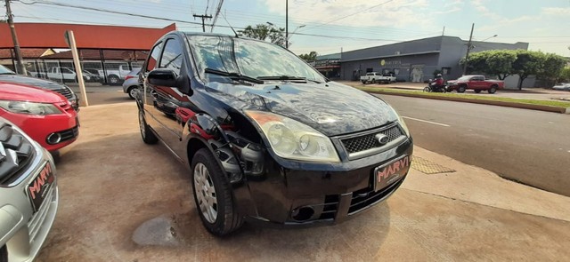 FIESTA SEDAN 1.0