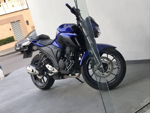 VENDO ESSA LINDA FAZER AZUL 2021 CUSTOMIZADA ZERADA!