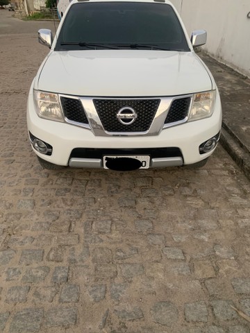 FRONTIER DIESEL 2014 4X4 AT