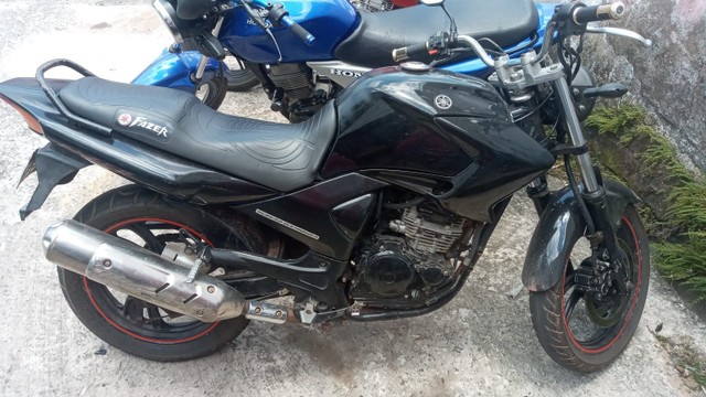 FAZER 250 TOP