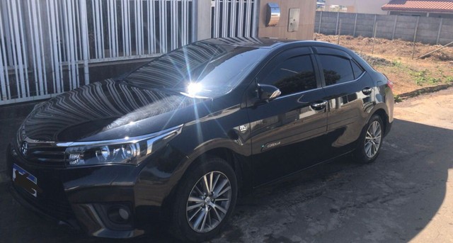COROLLA ALTIS 2015