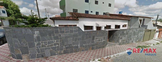 Casa com 5 dormitórios à venda, 197 m² por R$ 525.000,00 - Petrópolis - Caruaru/PE