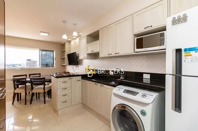Studio com 1 dormitório para alugar, 29 m² por R$ 3.150,00/mês - Centro Cívico - Curitiba/