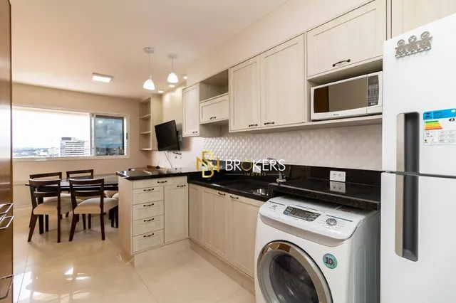 Studio com 1 dormitório para alugar, 29 m² por R$ 3.150,00/mês - Centro Cívico - Curitiba/