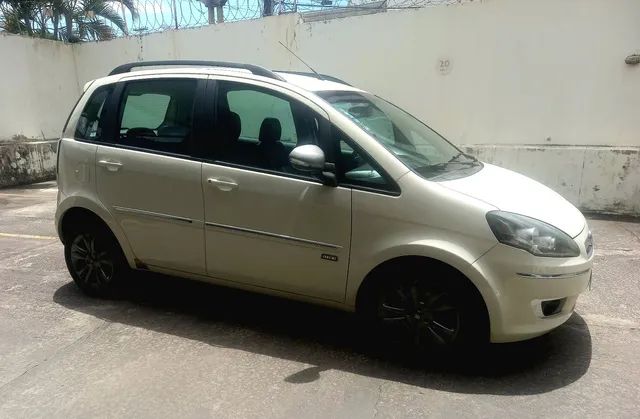 Idea Sublime Essence 1.6 > Série Especial  >  2015/2015 > Completo > Licenciado 2023 - Foto 6