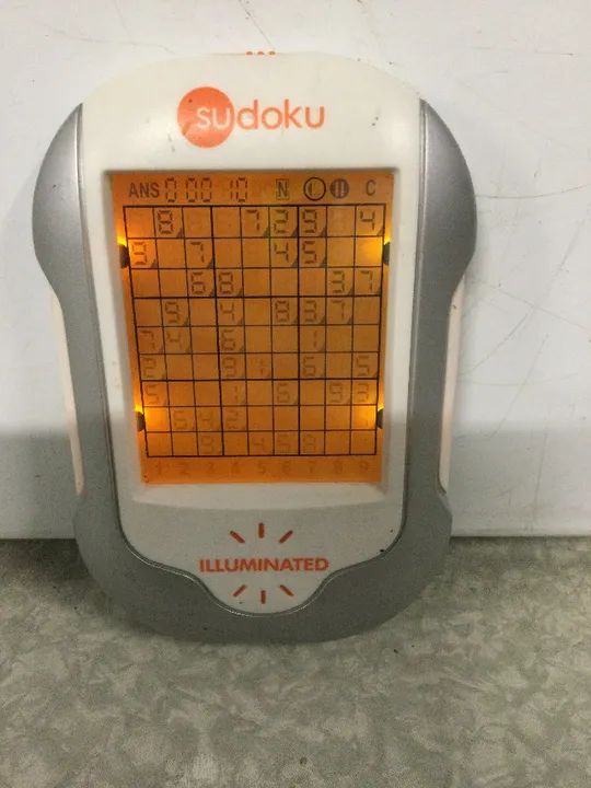 console antigo jogo sudoku