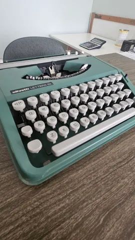 Maquina de escrever olivette 82 - Foto 2