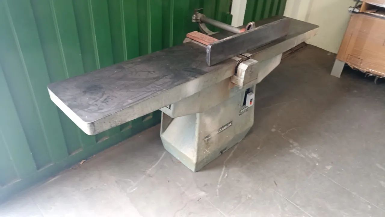 Desempenadeira Invicta Delta  - Foto 2