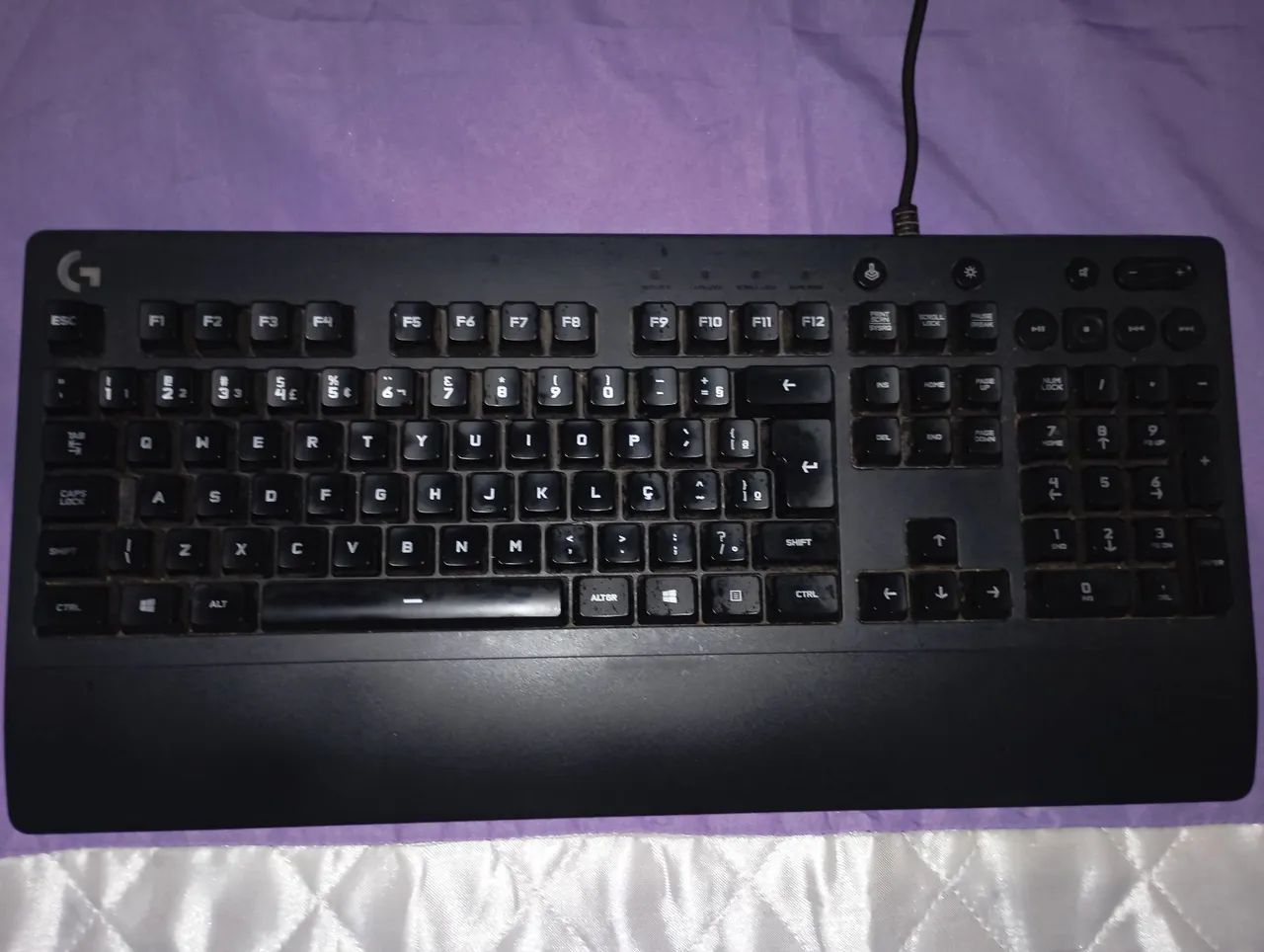 Teclado Gamer Logitech G213  - Foto 2