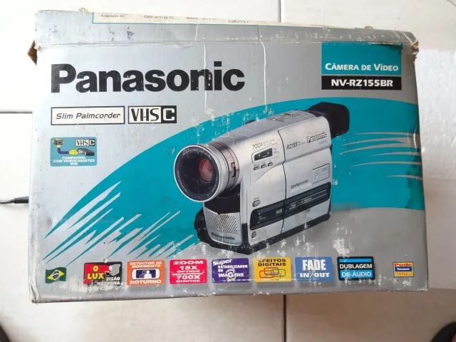 Filmadora Panasonic Slim Palmcorder VHS-C  NV_RZ155BR - Funcionando (Item p/ Colecionador) - Foto 6