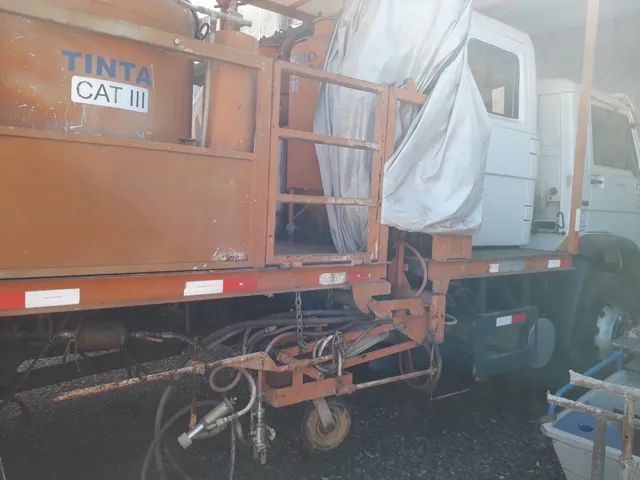 Caminhão sinalização Viária Demarcador de Faixa - Foto 6