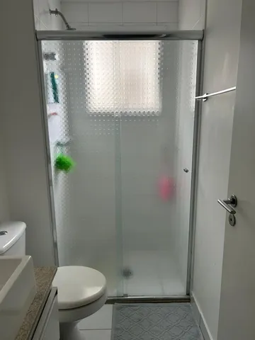 Vendo Box de Banheiro