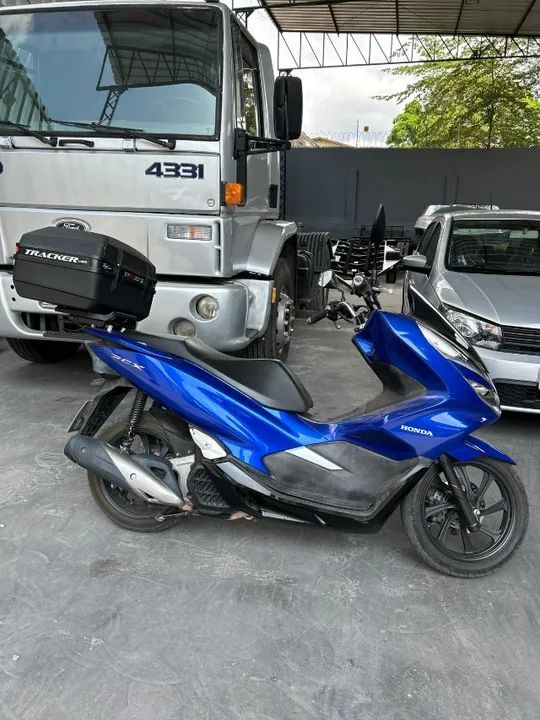 HONDA PCX 150 ANO 2022 COM 9.383KM  - Foto 2